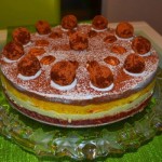 PASZTET „CO SIĘ NAWINIE”