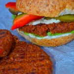 PLACKI ŻOŁĘDZIOWO – GRYCZANE Z KREMEM CZEKOLADOWYM I OWOCAMI