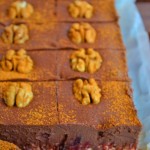 PULPETY JAGLANE Z JARMUŻEM I CHRZANOWYM SOSEM KOKOSOWYM