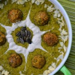 TARTA Z MUSEM TRUSKAWKOWYM I KAROBEM