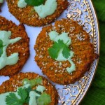 MAKARONOWA POTRAWKA Z PRZYTULIĄ, CZOSNACZKIEM I POKRZYWĄ