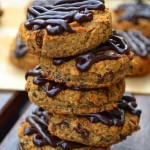 MAKARONOWA POTRAWKA Z PRZYTULIĄ, CZOSNACZKIEM I POKRZYWĄ