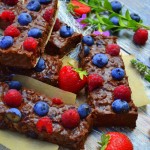 KREM Z PIECZONYCH BURAKÓW, WIŚNI I PORZECZEK