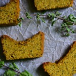 CHLEBEK DYNIOWY Z BAKALIAMI