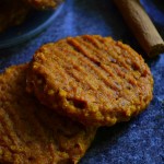 MROŻONY KREM CZEKOLADOWY Z OWOCAMI