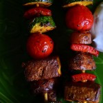 CIASTO CZEKOLADOWO-MALINOWE Z GRUSZKAMI