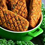 CZEKOLADOWE CIASTO DAKTYLOWE Z SOCZEWICĄ I KASZĄ JAGLANĄ