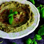 TWAROŻEK Z TOFU I CZOSNKU NIEDŹWIEDZIEGO