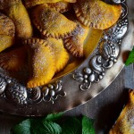 PASTA Z PIECZONEJ DYNI, JARMUŻU I SUSZONYCH POMIDORÓW