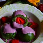 KORZENNE BLONDIE Z TAHINI, MASŁEM ORZECHOWYM I MALINAMI