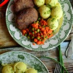 PODKARPACKIE PLACKI Z ZIEMNIAKÓW I KISZONEJ KAPUSTY