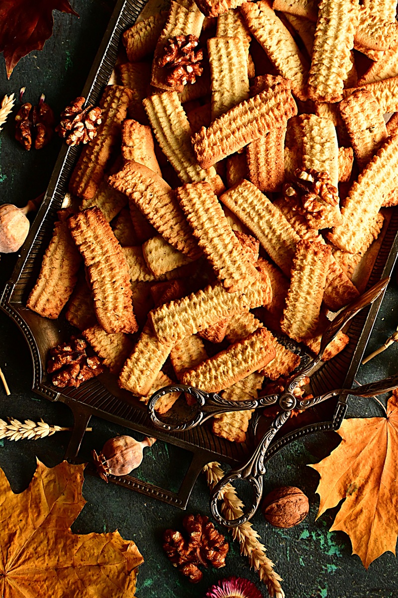 ORZECHOWE CIASTKA Z MASZYNKI